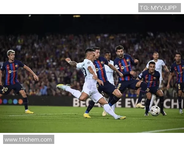 阿甲克斯与里尔激战正酣谁将赢得这场精彩对决